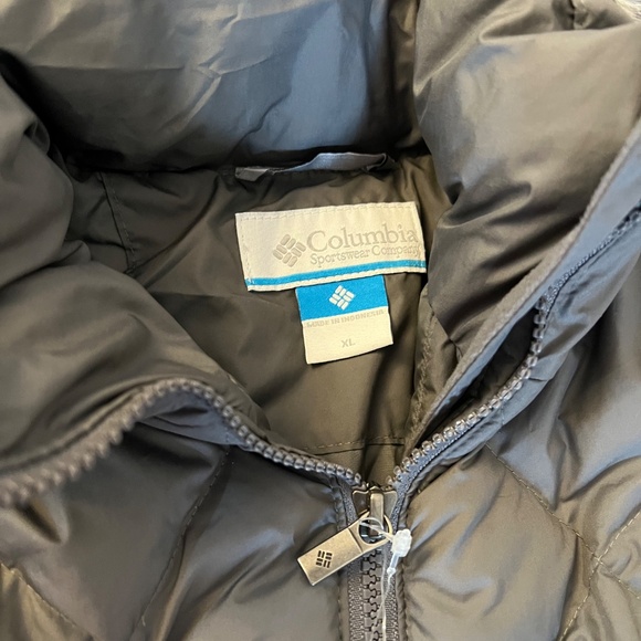 Columbia winter coat grey - Picture 5 of 5